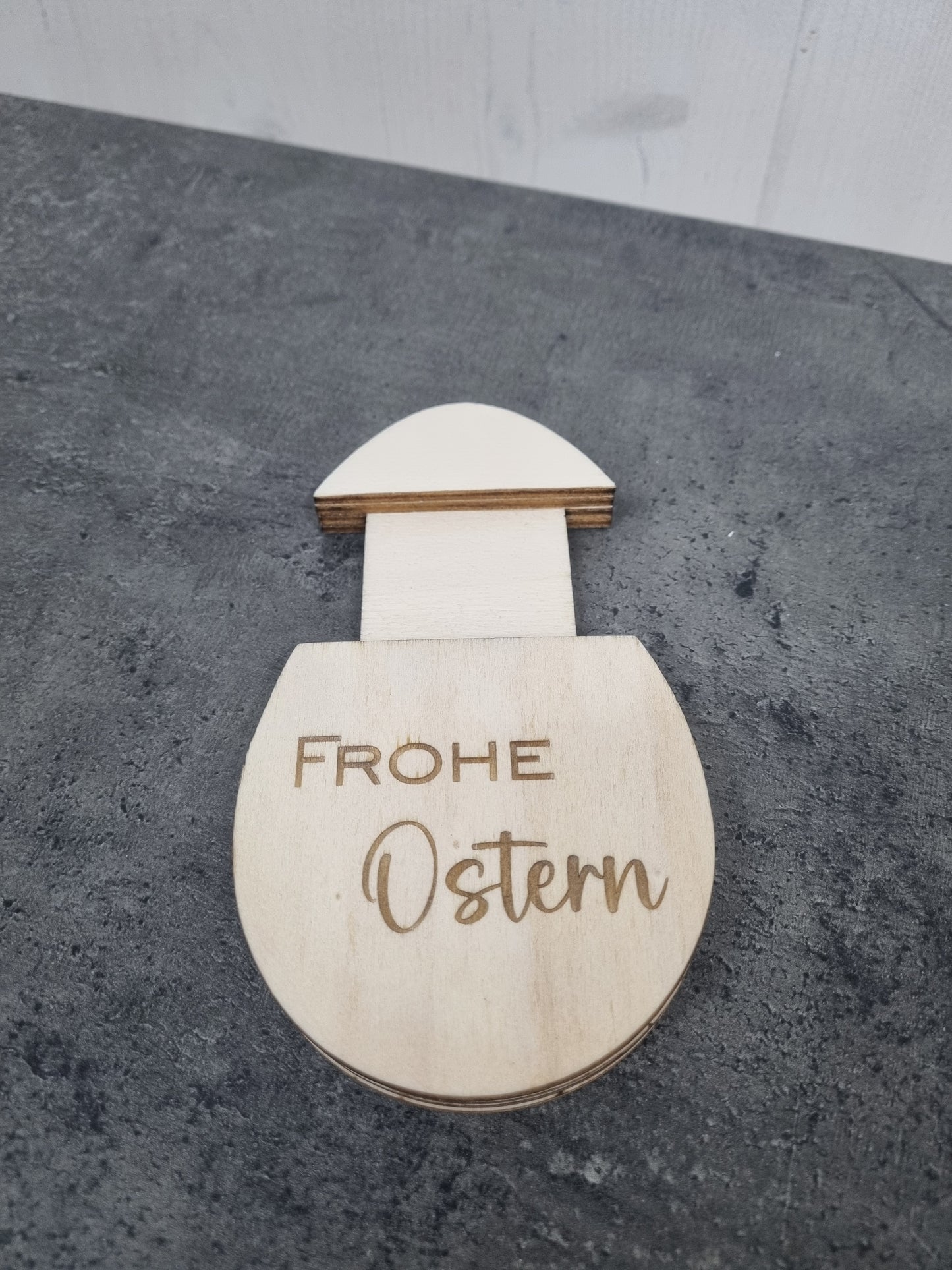 Geldgeschenk im Osterei
