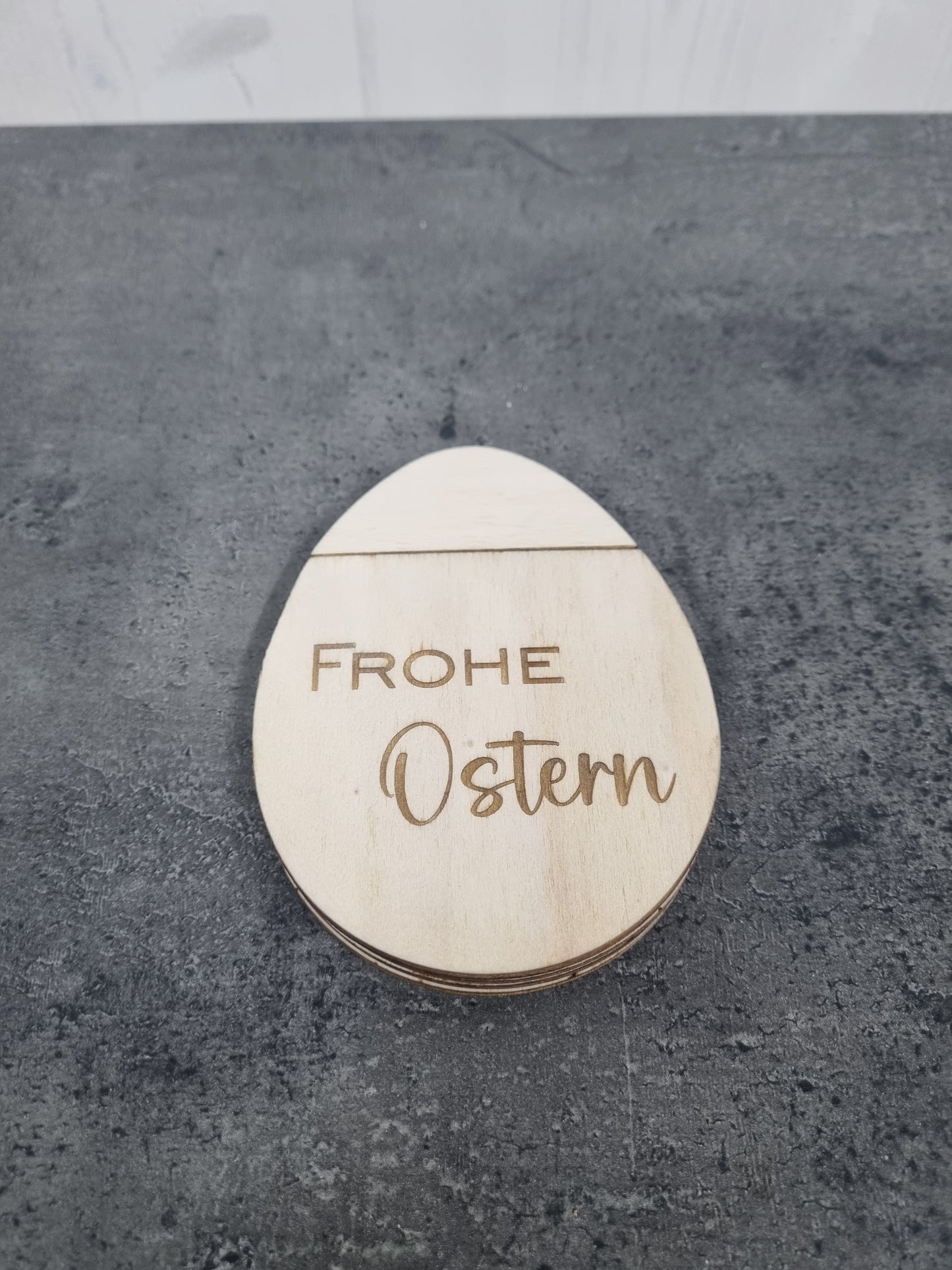 Geldgeschenk im Osterei