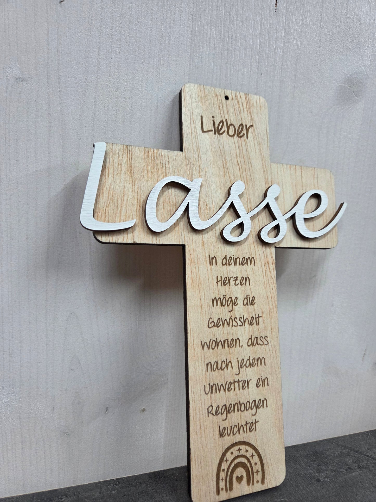 Personalisiertes Holzkreuz - zur Taufe, Kommunion, Firmung und Konfirmation