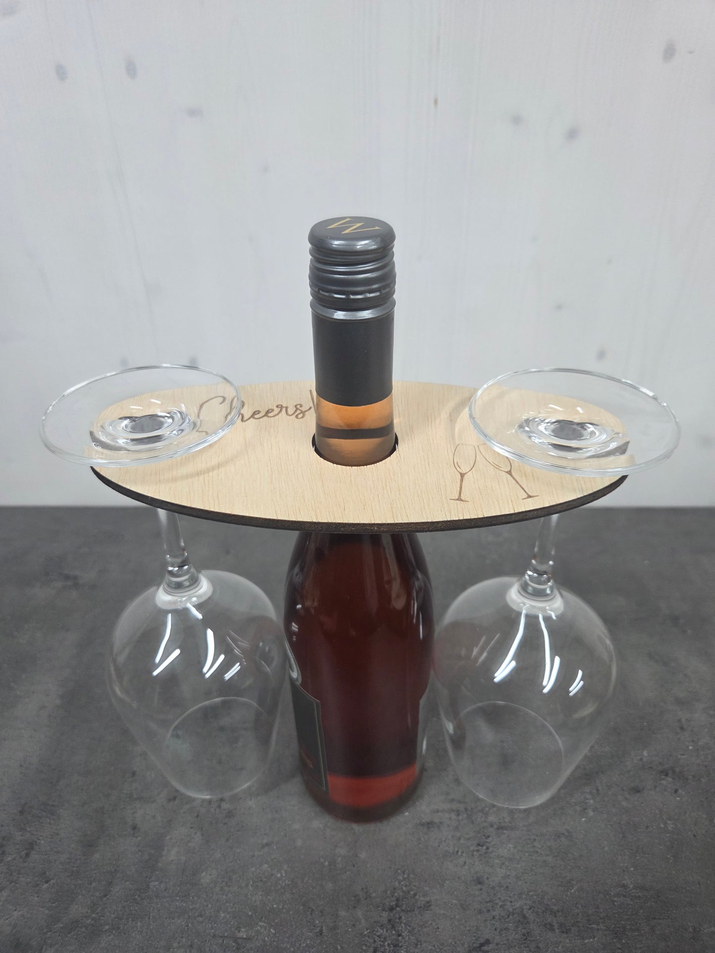 "Cheers!" - Weinglashalter/Weinbutler