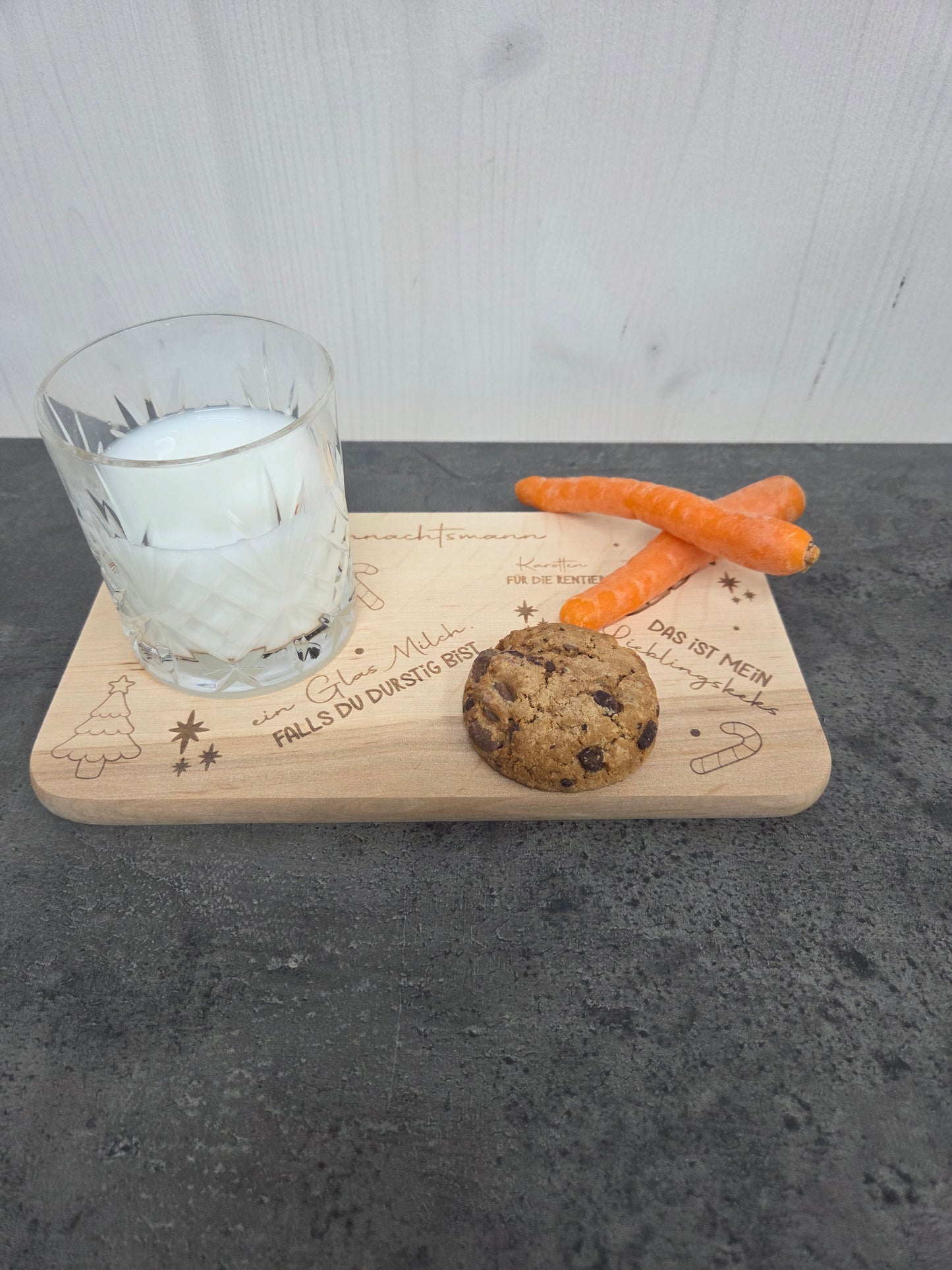 Holzbrettchen „Lieber Weihnachtsmann“ – Zauberhafte Tradition für die Weihnachtszeit