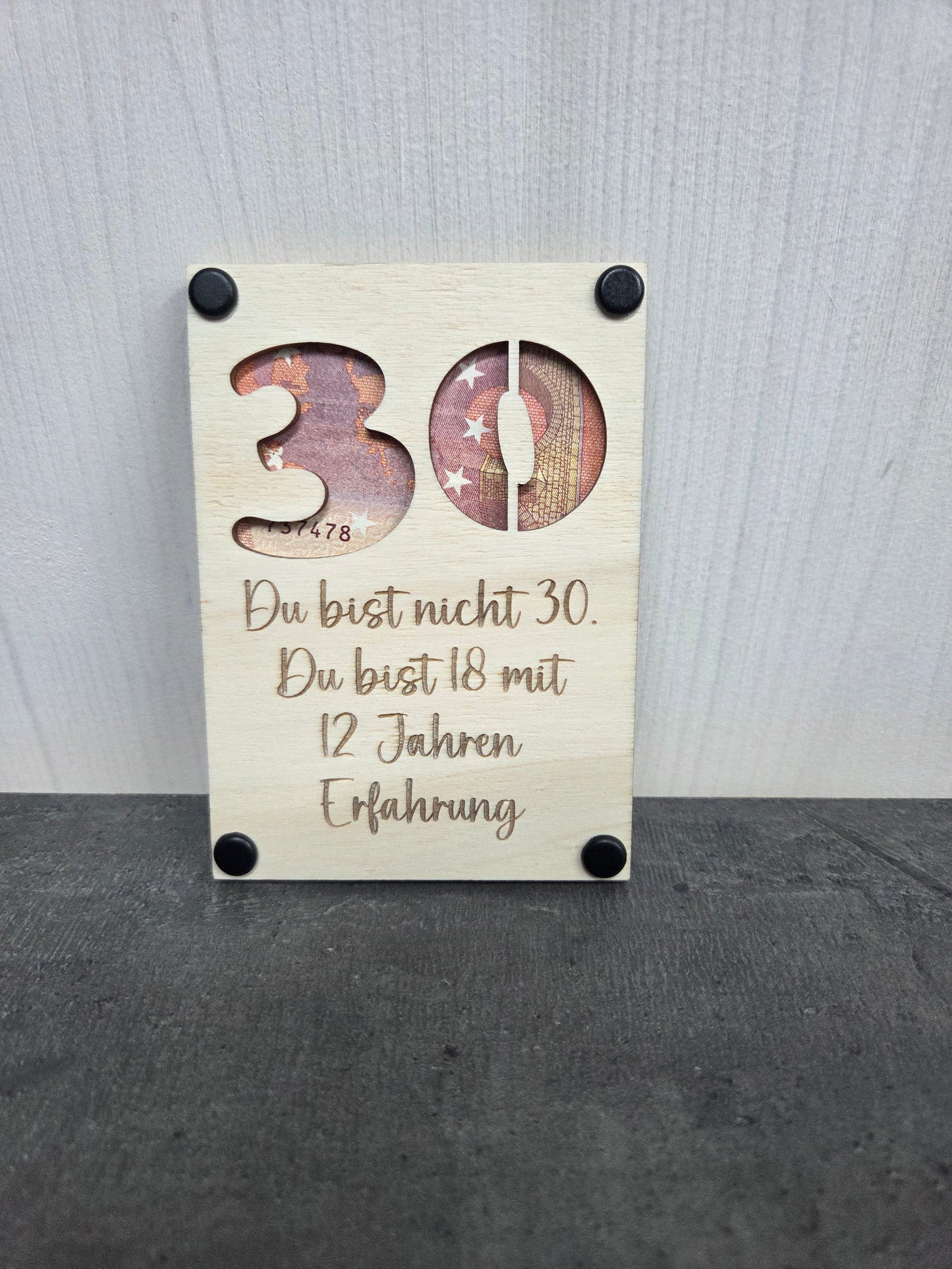 Lustige Geldgeschenk-Verpackung "18 mit Erfahrung" - Geldgeschenkverpackung zum (runden) Geburtstag