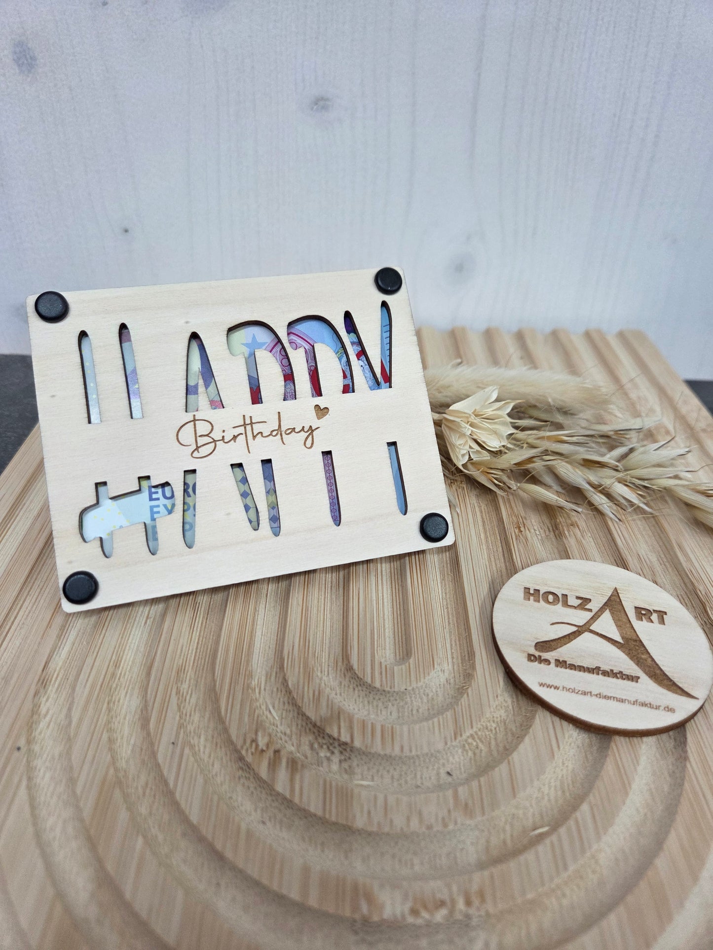Geschenkverpackung zum Geburtstag „HAPPY Birthday“: Die edle Holz-Verpackung für Geld & Gutscheine – Perfekt für jeden Geburtstag & Herzensmenschen